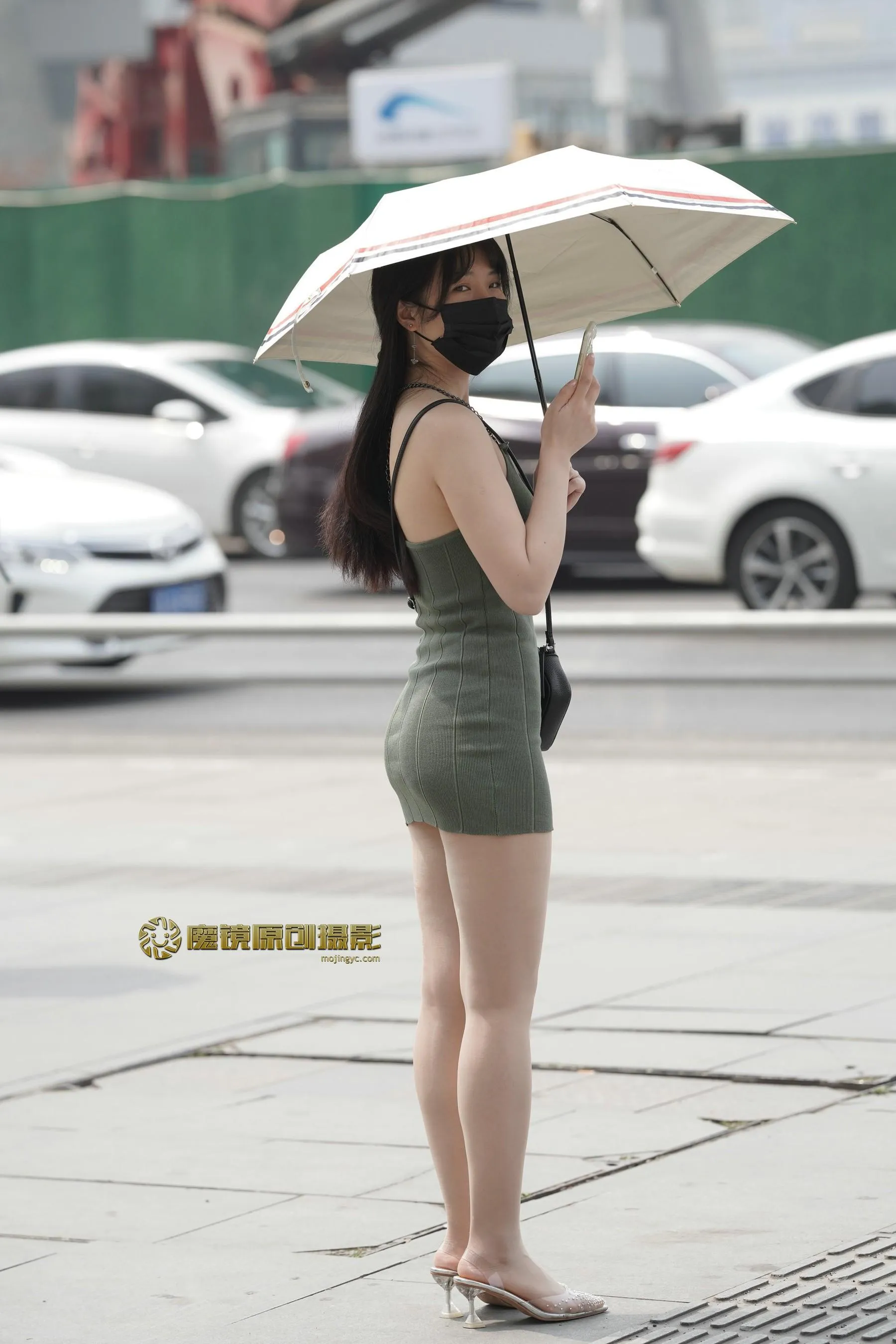 [魔镜街拍] NO.091 绿色包臀裙丝袜美女 [330P]插图7